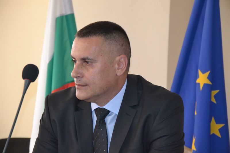 Служебното правителство освободи и назначи 25 областни управители, Делчев остава на поста