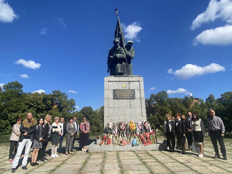 ГЕРБ Кърджали: Денят на независимостта е велико национално постижение