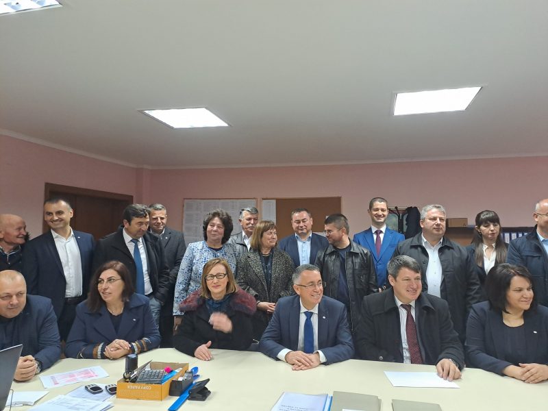 С две нови имена, ДПС регистрира листата си в Кърджали