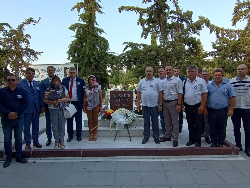 ДПС почете паметта на д-р Садък Ахмет