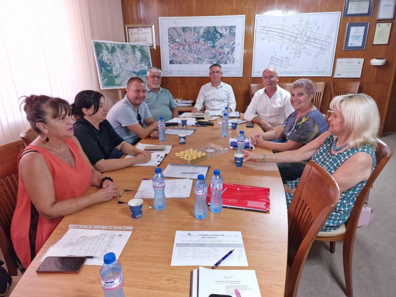 Партиите в Кърджали се споразумяха за състава на ОИК, председателят ще е от ДПС