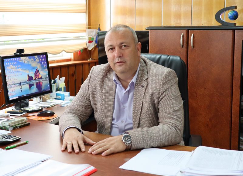 Ремонтират общински пътища в Ардинско с евросредства Ремонтират общински пътища в Ардинско с евросредства