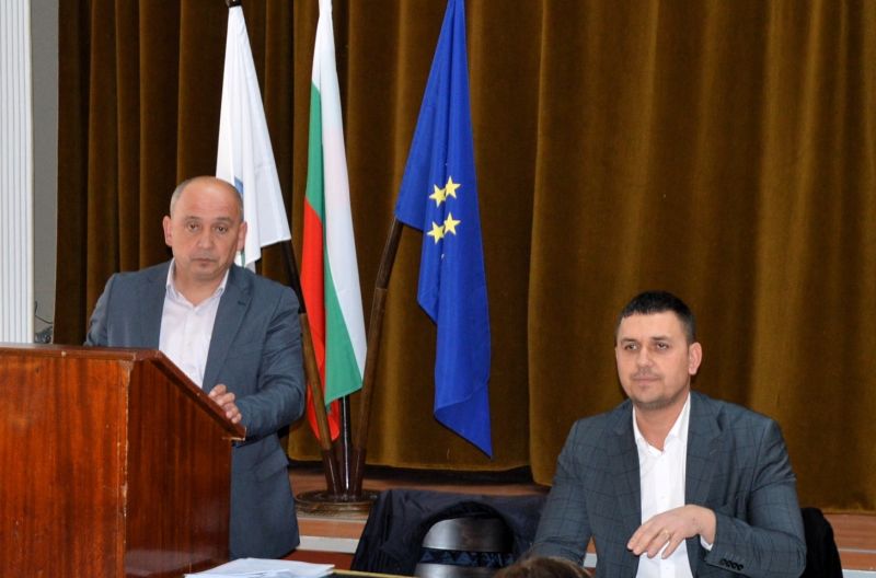 Съветниците в Черноочене приеха бюджета, стратегията и структурата на Общината Съветниците в Черноочене приеха бюджета, стратегията и структурата на Общината