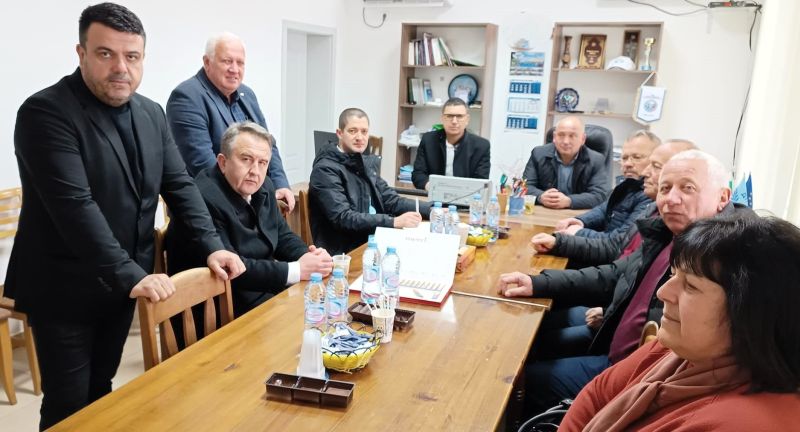 Инж. Павлин Кръстев в Черноочене: Поставяме проблемите на хората пред институциите Инж. Павлин Кръстев в Черноочене: Поставяме проблемите на хората пред институциите