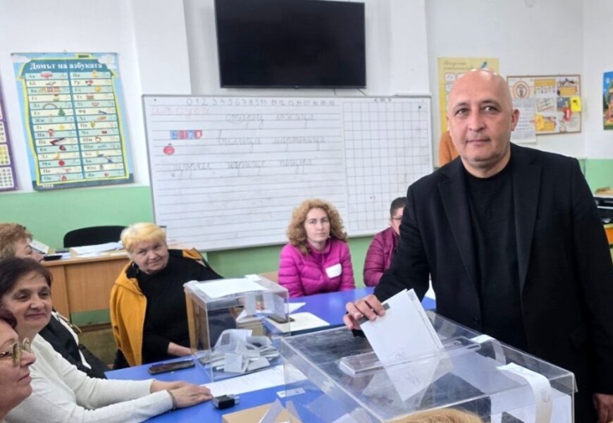 Кметът на Кърджали, Ерол Мюмюн: Гласувах за една държава, която да решава проблемите на хората