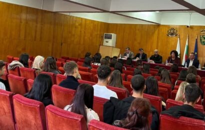 Деня на общината и местното самоуправление отбелязаха в Крумовград
